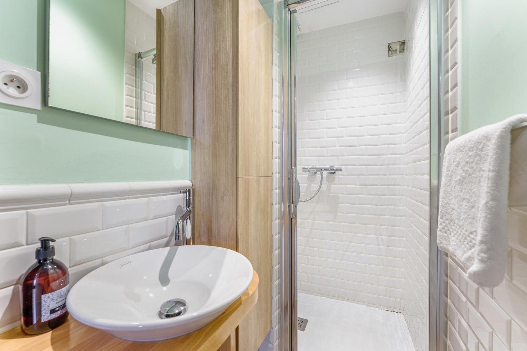 Ferienwohnung Le Petit Bacchus - Au Coeur De Nantes Exterior foto